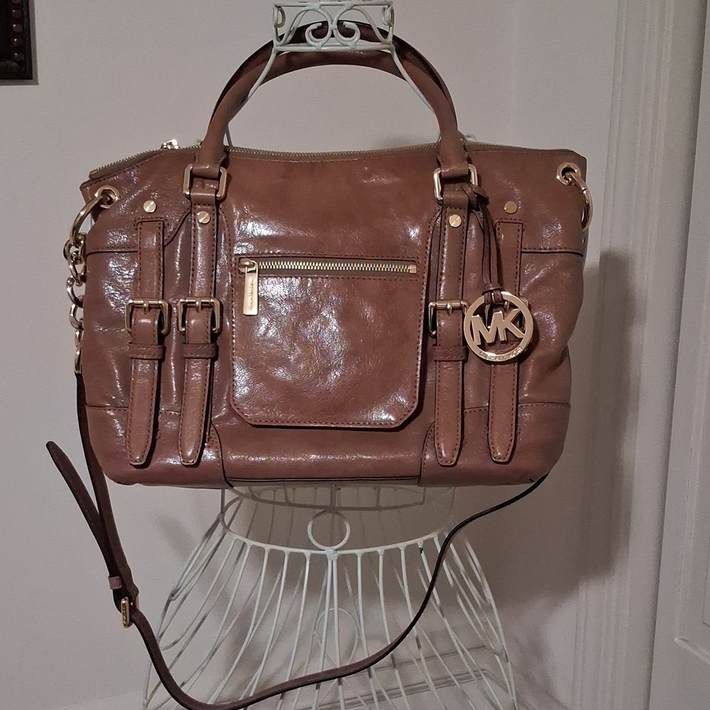 MICHAEL Michael Kors Brown Leather Interior with Gold Accents